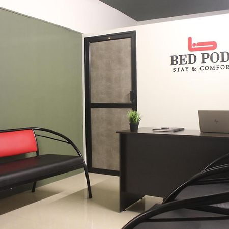 Bed Pods Albergue Thiruvananthapuram Exterior foto