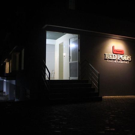 Bed Pods Albergue Thiruvananthapuram Exterior foto