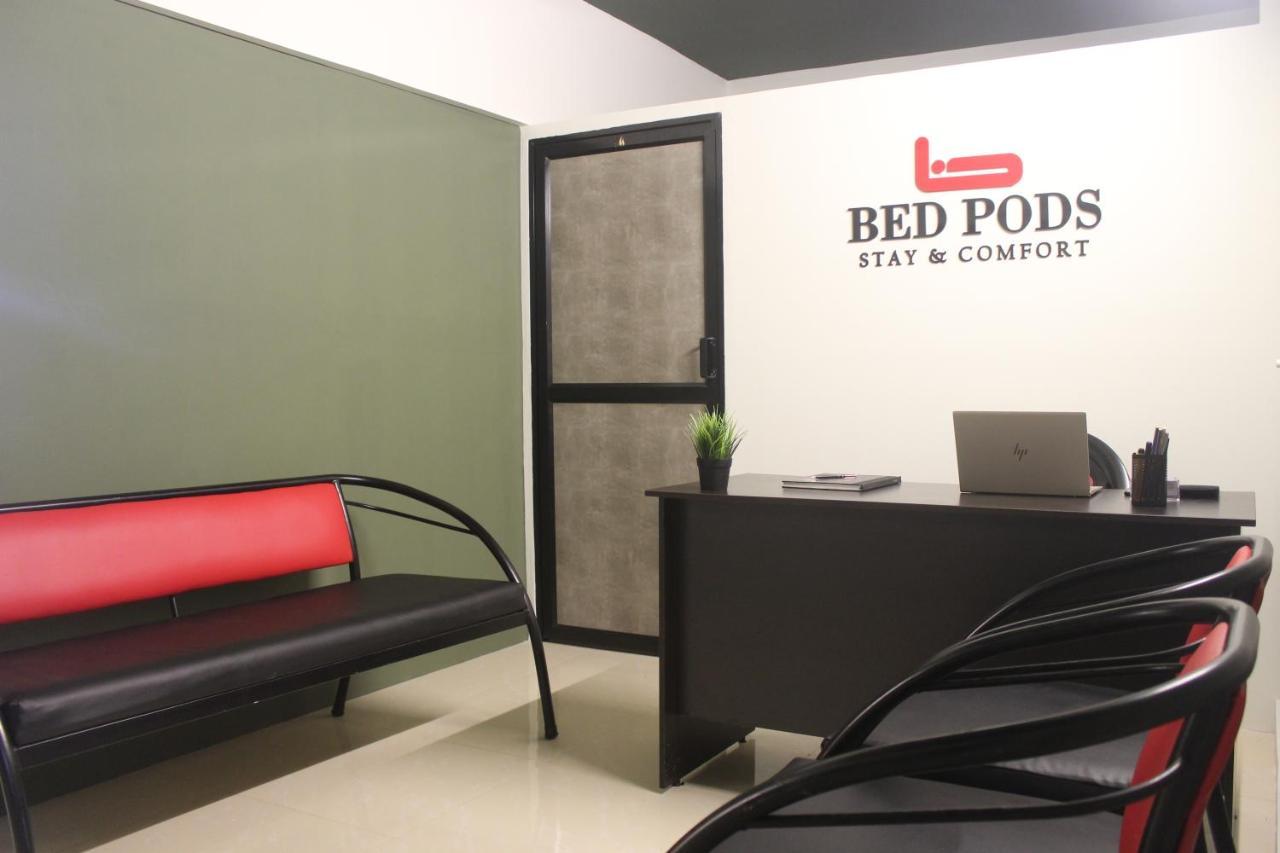 Bed Pods Albergue Thiruvananthapuram Exterior foto
